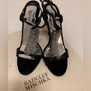 Badgley Mischka JAVA Black Heel Sandal Satin T-strap
